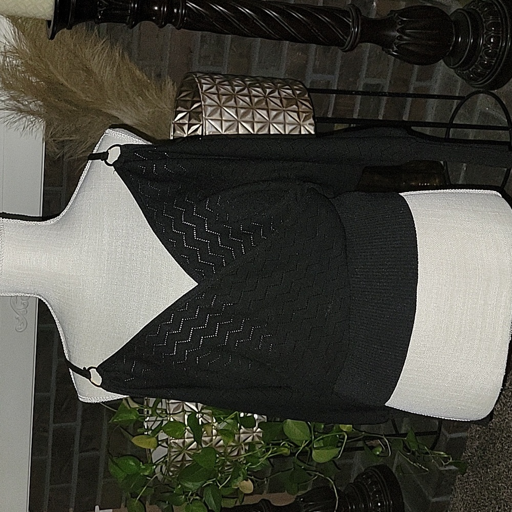 BEBE, SZ M, COLD SHOULDER  BLOUSE WORN ONCE, LIKE NEW